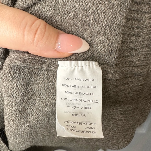 J.Crew 100% Lambs Wool Shawl Collar Sweater Sz.M Grey - Picture 3 of 5